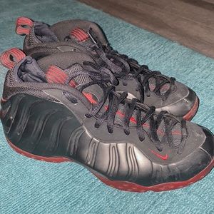 men’s Nike sneakers